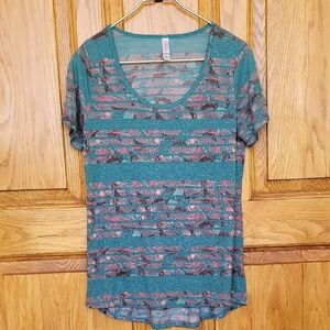 Make Offer LuLaRoe Green Fitted Scoop Neck Short Sleeve Tee